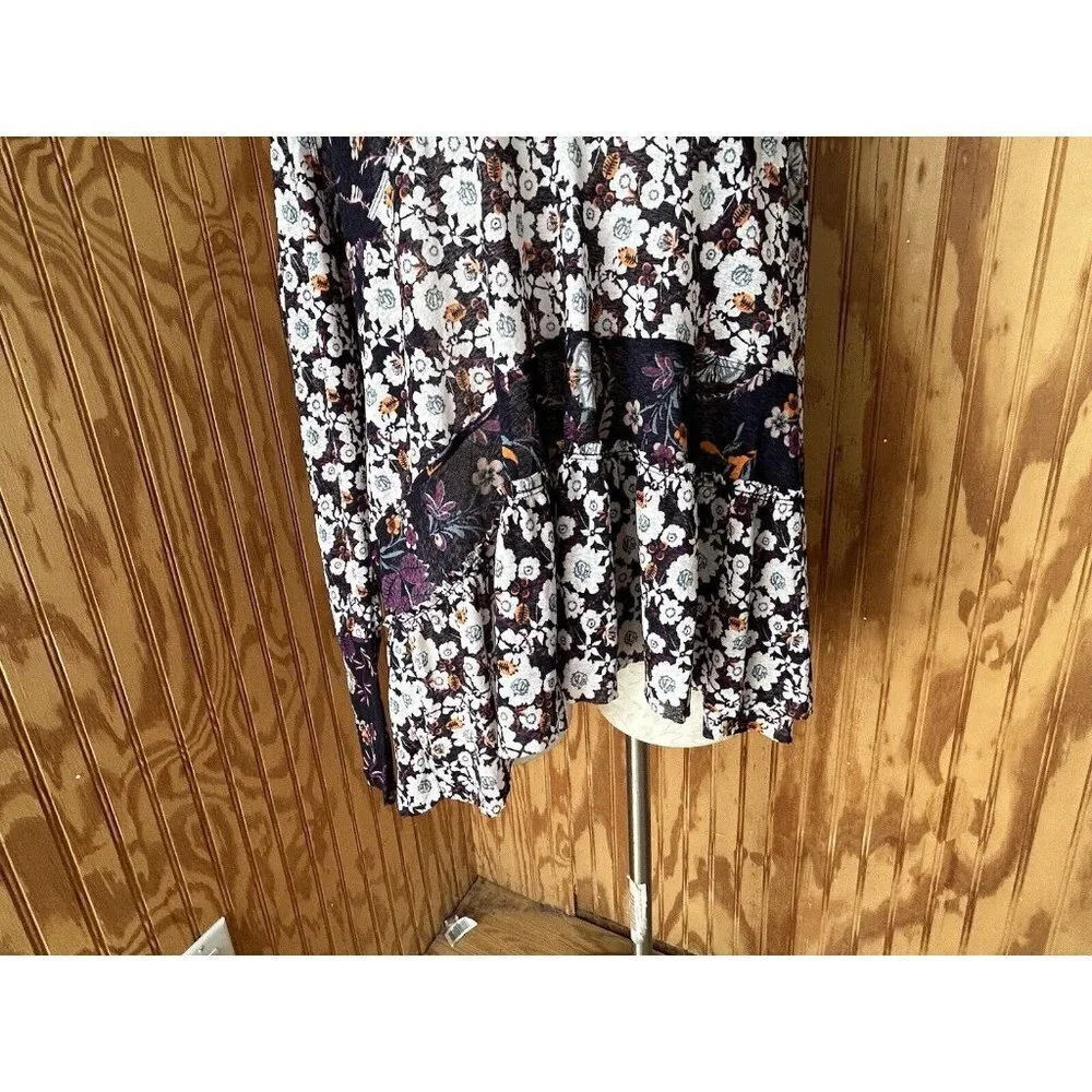 Free People Babydoll Floral Blue/Purple Oversize‎ Stretch Blouse XS  Long Sleeve